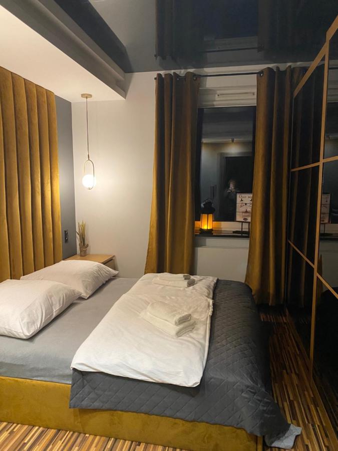 Family & Business Sauna Apartments Klonowa Nad Zalewem, Unikat Spa كيلتشي المظهر الخارجي الصورة