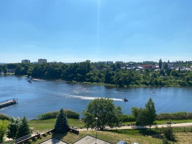 Family & Business Sauna Apartments Klonowa Nad Zalewem, Unikat Spa كيلتشي المظهر الخارجي الصورة